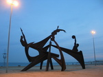 20472 Statue at Barcelonetta beach.jpg